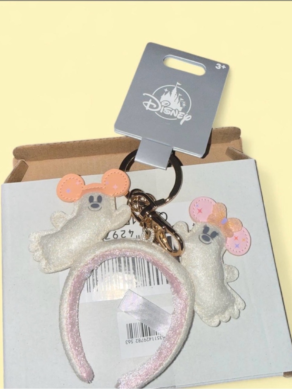 Disney Mickey and Minnie Mouse Cutie Ghost
Plush Keychain Bag Charm